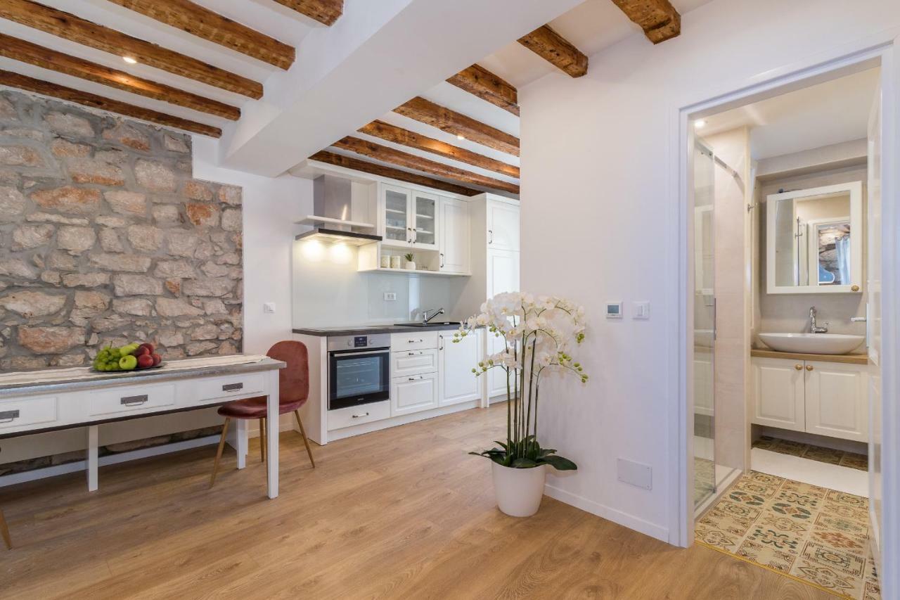 Deluxe Apartment Mimi Rovinj Buitenkant foto